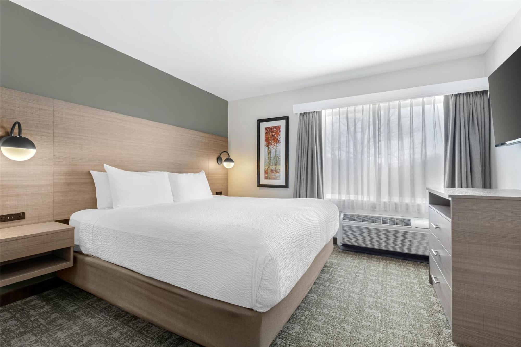 Best Western Plus Windjammer Inn & Conference Center Бърлингтън Екстериор снимка